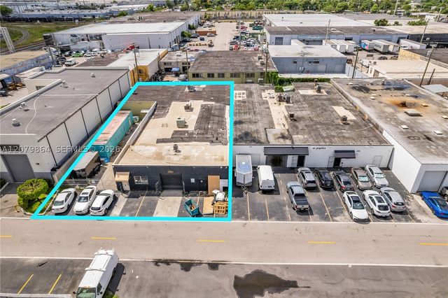 1080 E 24th St, Hialeah, FL 33013