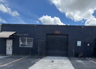 1080 E 24th St, Hialeah, FL 33013