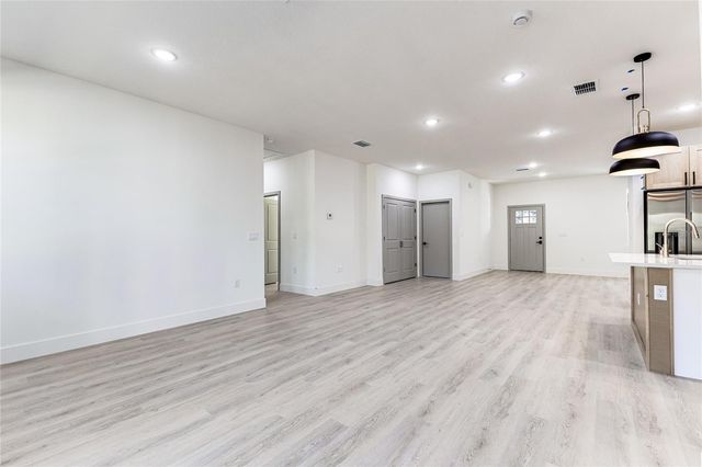 127 HIBISCUS LANE, Deltona, FL 32738