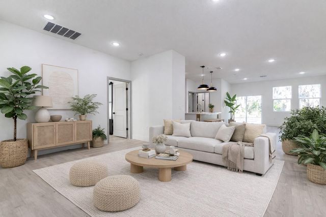 127 HIBISCUS LANE, Deltona, FL 32738