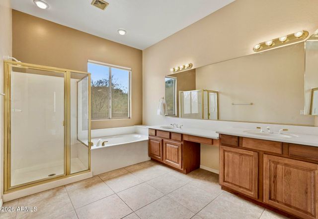 9817 N AZURE Court 6, Fountain Hills, AZ 85268