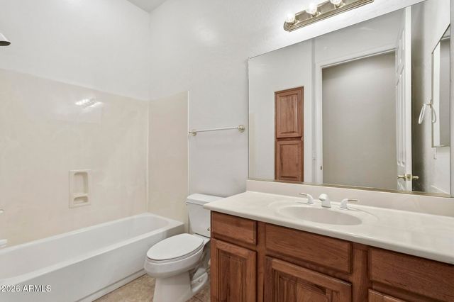 9817 N AZURE Court 6, Fountain Hills, AZ 85268