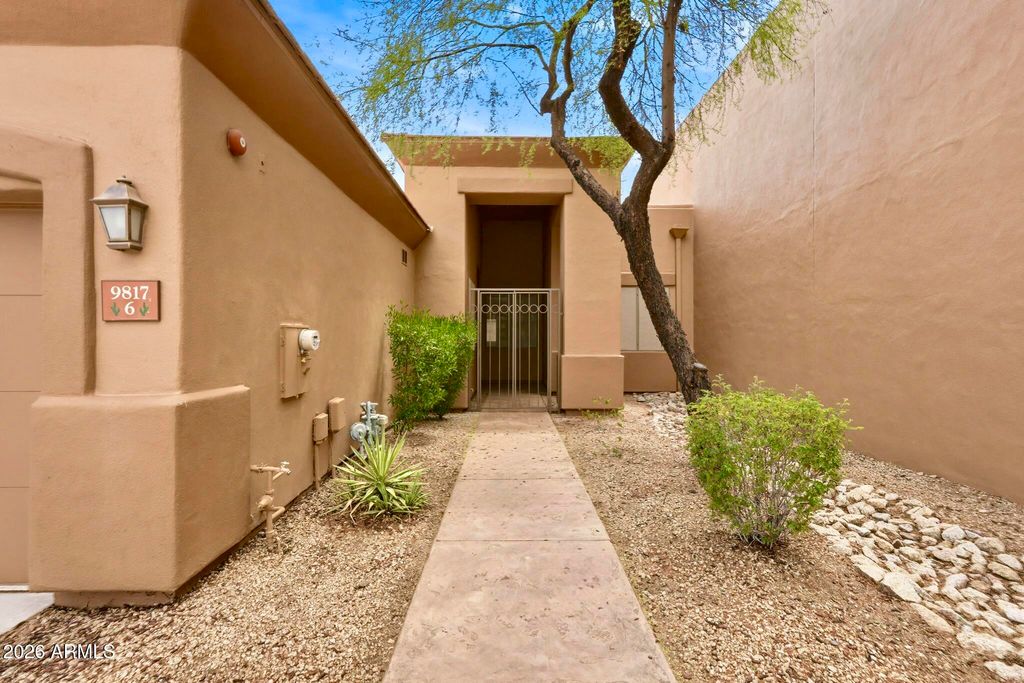 9817 N AZURE Court 6, Fountain Hills, AZ 85268 — photo 3