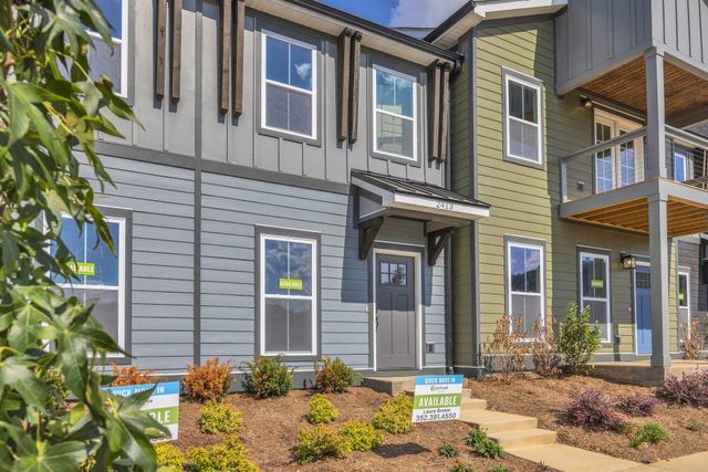 2413 E 17th Street, Chattanooga, TN 37404