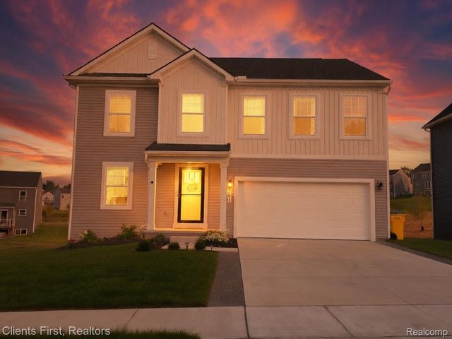 291 Quartz Way, White Lake Charter Township, MI 48386
