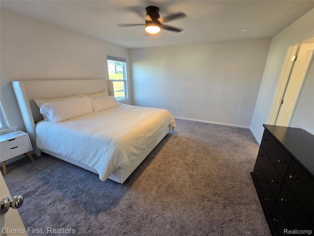 291 Quartz Way, White Lake Charter Township, MI 48386