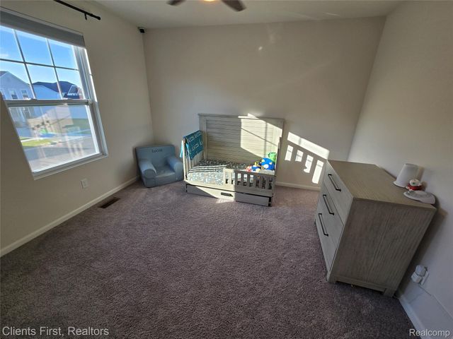 291 Quartz Way, White Lake Charter Township, MI 48386