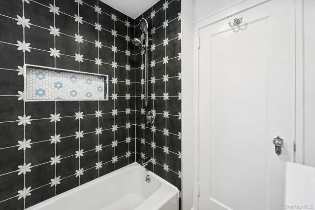 52 Albermarle Avenue, Huntington Station, NY 11746