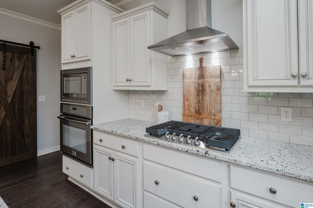 2752 MONTAUK ROAD, Hoover, AL 35226