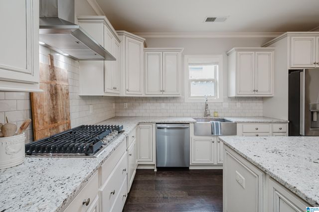 2752 MONTAUK ROAD, Hoover, AL 35226