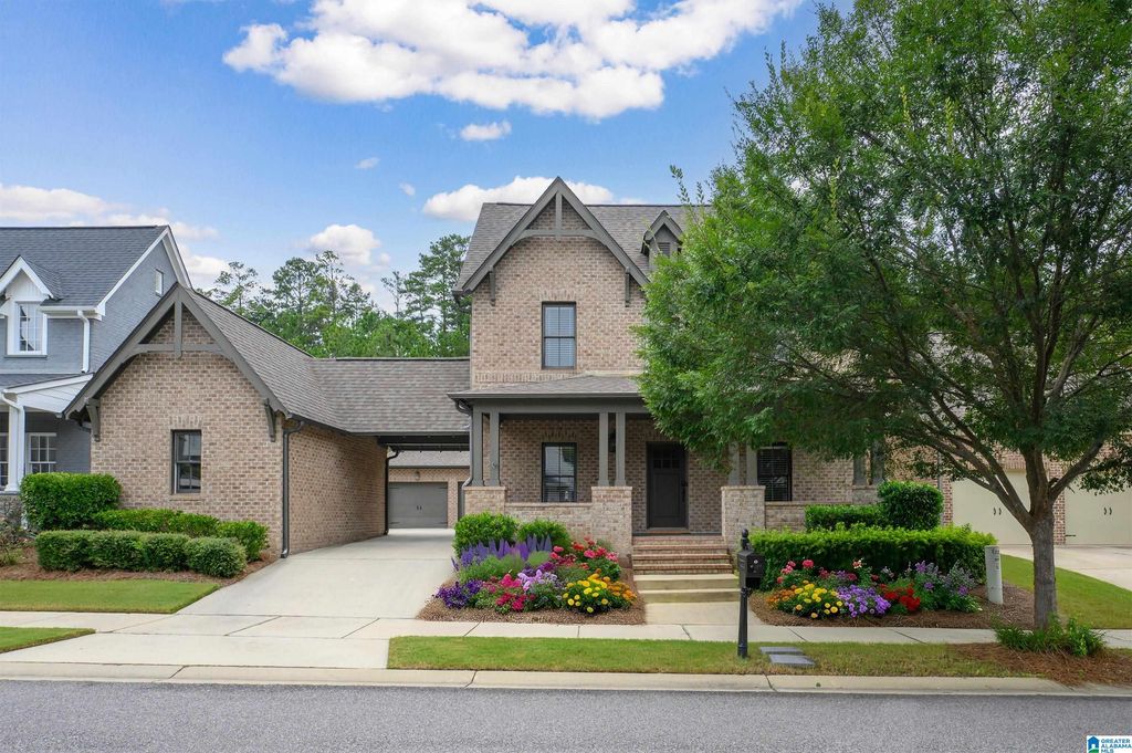 2752 MONTAUK ROAD, Hoover, AL 35226