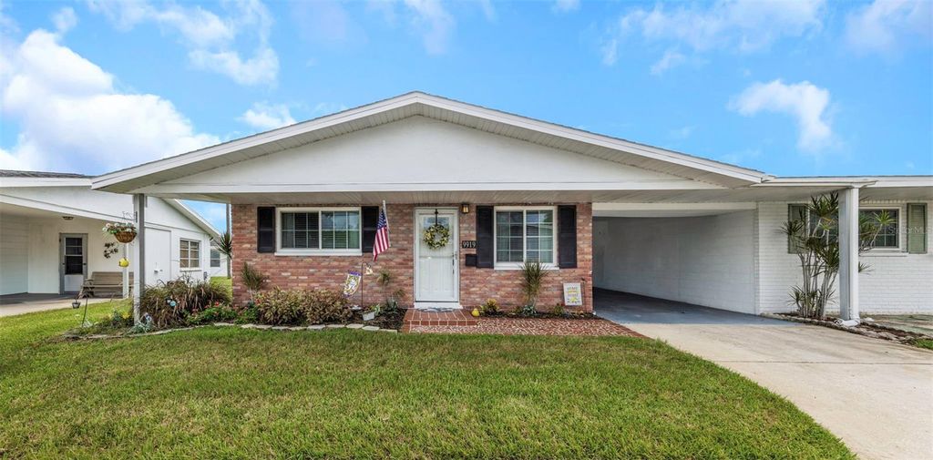 9919 TULIP STREET N, Pinellas Park, FL 33782