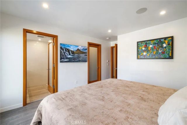 4189 S Cloverdale Avenue, Los Angeles, CA 90008