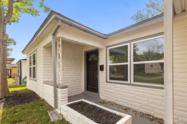 2545 Jackson Street, La Marque, TX 77568