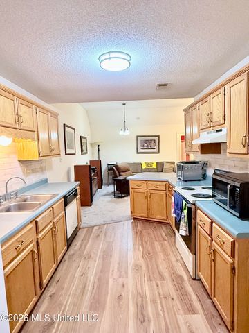 3420 Edenshire Lane, Horn Lake, MS 38637