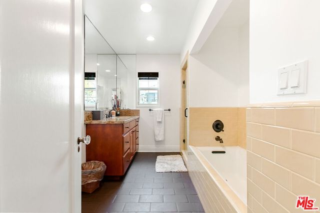 458 460 N Alfred Street, Los Angeles, CA 90048