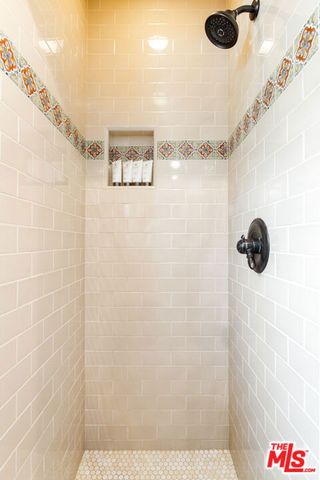 458 460 N Alfred Street, Los Angeles, CA 90048