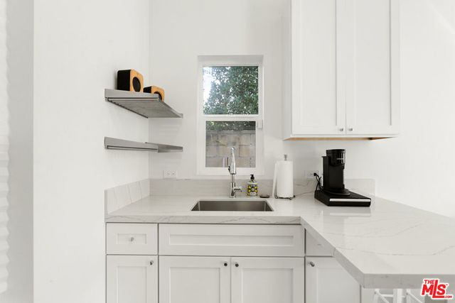 458 460 N Alfred Street, Los Angeles, CA 90048