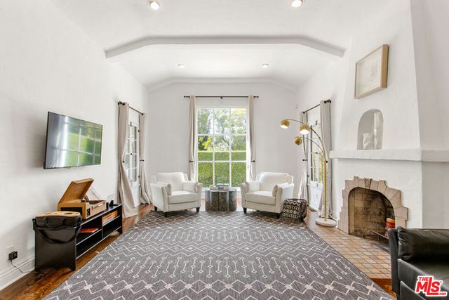 458 460 N Alfred Street, Los Angeles, CA 90048