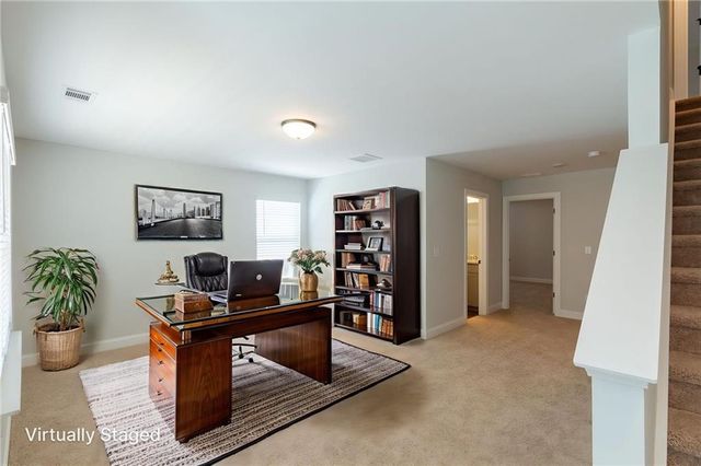 303 Bull Shoals Way, Hoschton, GA 30548