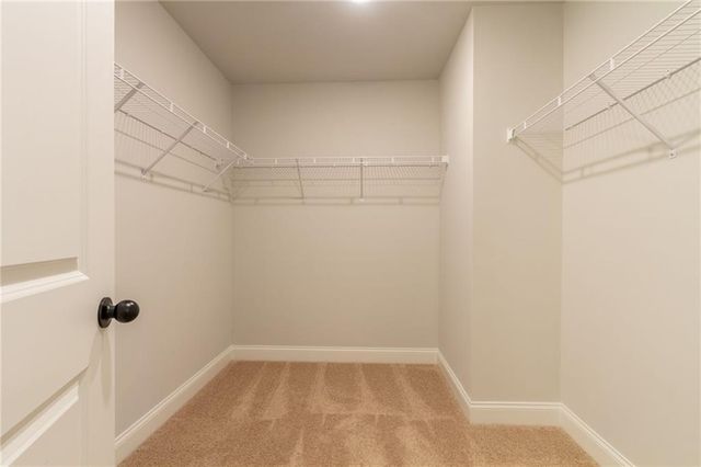 303 Bull Shoals Way, Hoschton, GA 30548