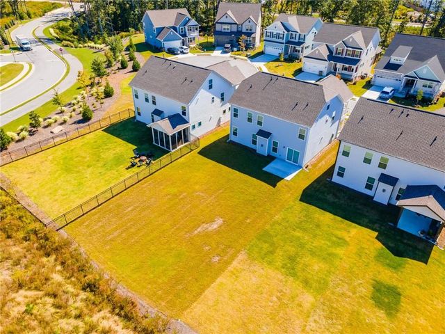 303 Bull Shoals Way, Hoschton, GA 30548