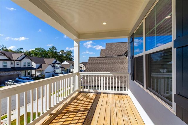 303 Bull Shoals Way, Hoschton, GA 30548