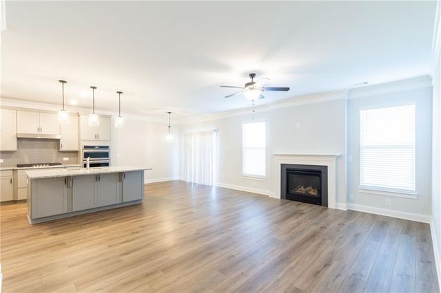 303 Bull Shoals Way, Hoschton, GA 30548