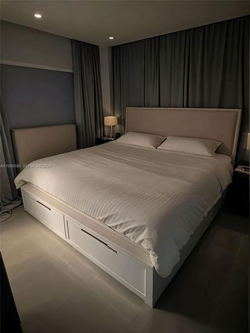 7303 NW 57th Dr, Tamarac, FL 33321