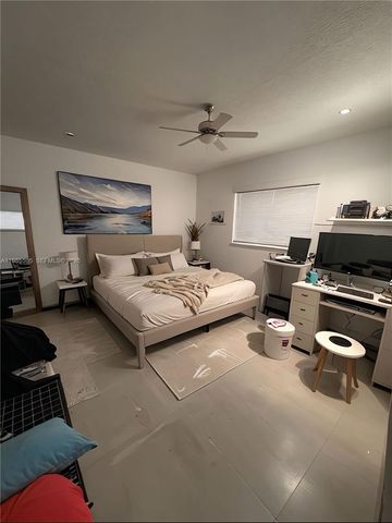 7303 NW 57th Dr, Tamarac, FL 33321