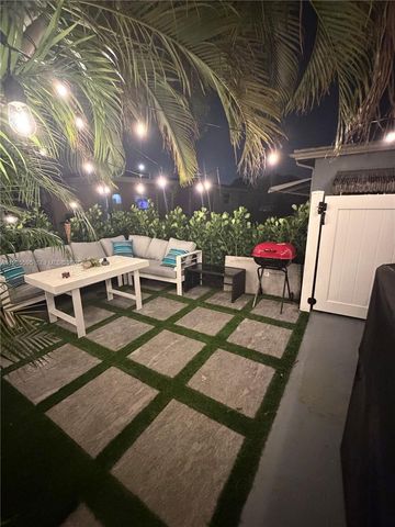 7303 NW 57th Dr, Tamarac, FL 33321