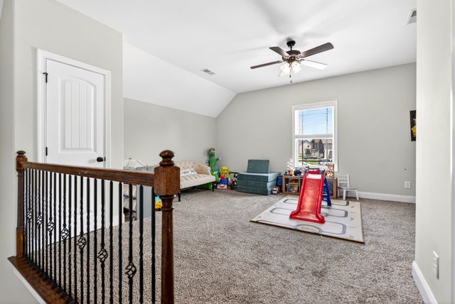 1031 Christian James Ct, Clarksville, TN 37043