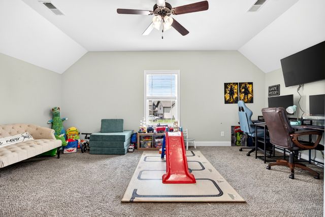 1031 Christian James Ct, Clarksville, TN 37043