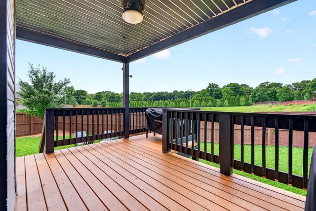 1031 Christian James Ct, Clarksville, TN 37043