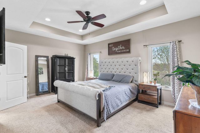 3238 S Juniper Avenue, Springfield, MO 65804