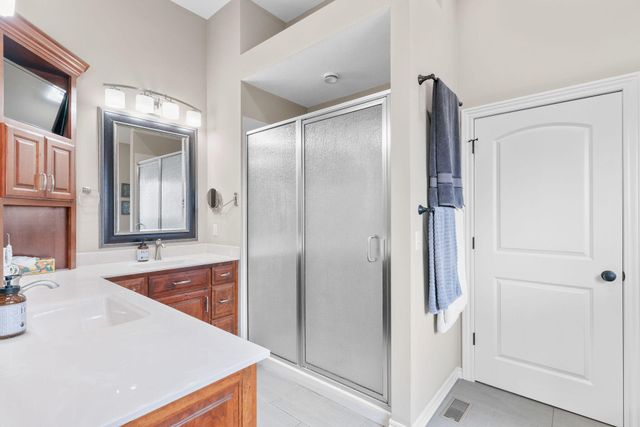 3238 S Juniper Avenue, Springfield, MO 65804