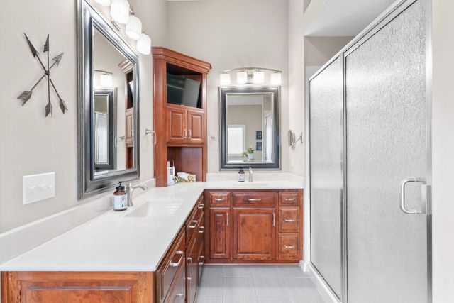 3238 S Juniper Avenue, Springfield, MO 65804