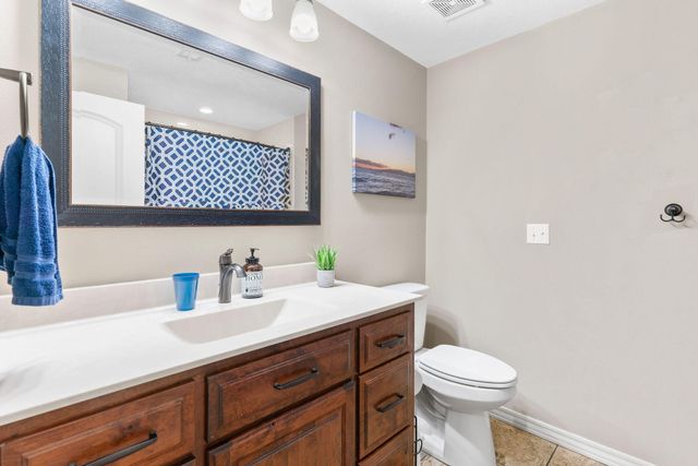 3238 S Juniper Avenue, Springfield, MO 65804