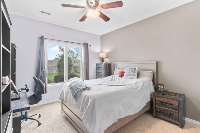 3238 S Juniper Avenue, Springfield, MO 65804