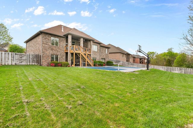 3238 S Juniper Avenue, Springfield, MO 65804