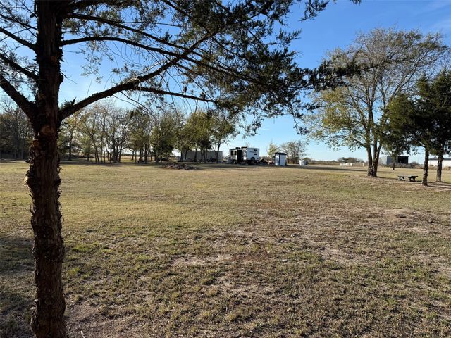 564 County Road 3201, Campbell, TX 75422