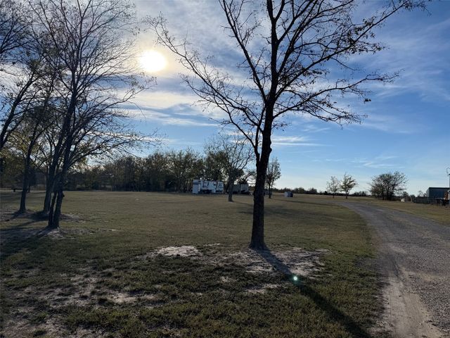 564 County Road 3201, Campbell, TX 75422