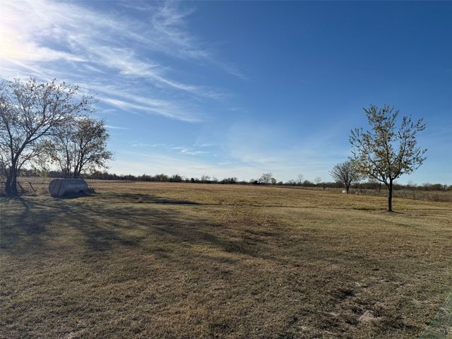 564 County Road 3201, Campbell, TX 75422