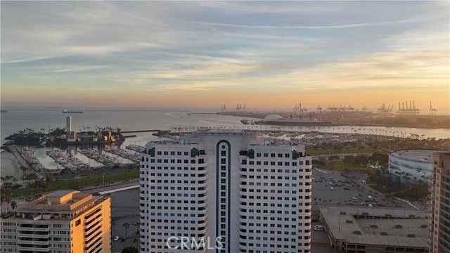 525 E Seaside 2107, Long Beach, CA 90802