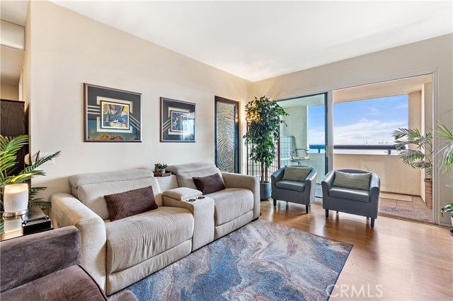 525 E Seaside 2107, Long Beach, CA 90802