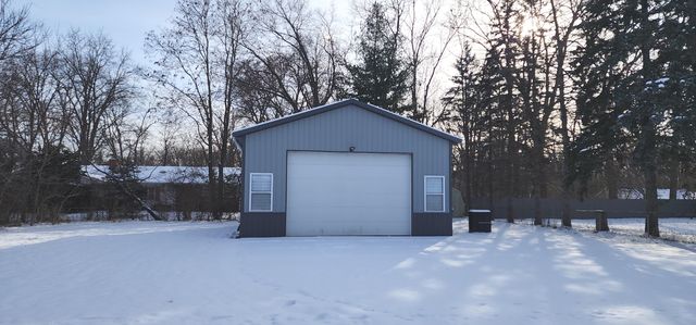 50225 S Interstate 94 Service Drive, Belleville, MI 48111