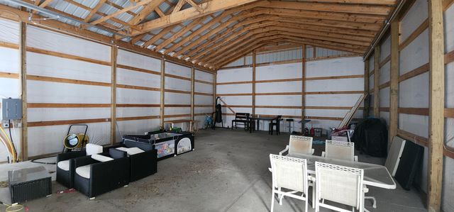 50225 S Interstate 94 Service Drive, Belleville, MI 48111