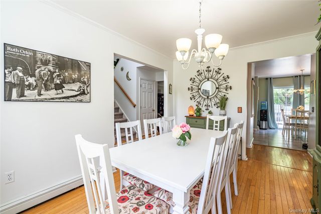 7 Pearlbush Lane, Poughkeepsie, NY 12603
