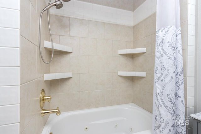 4047 Saint James Loop, Nampa, ID 83687