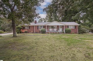 110 George Street, Easley, SC 29642